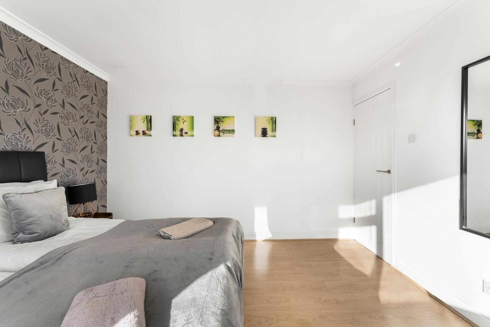 Charming Nottingham House - Parking - Garden Дом отдыха Ноттингем